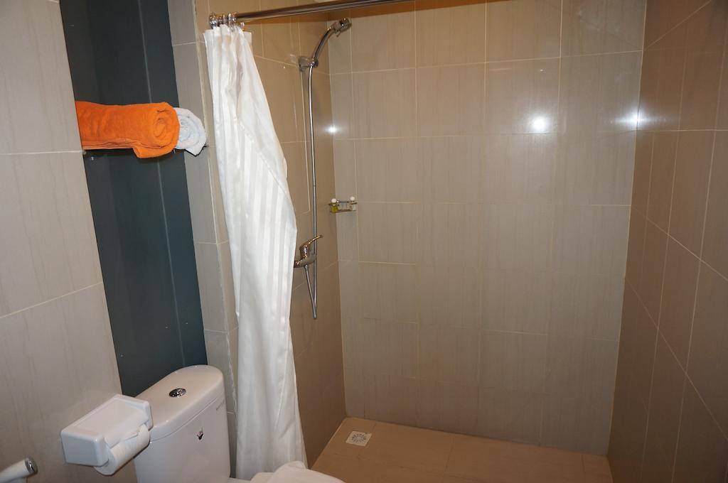 يوغياكارتا Ekon Hotel الغرفة الصورة